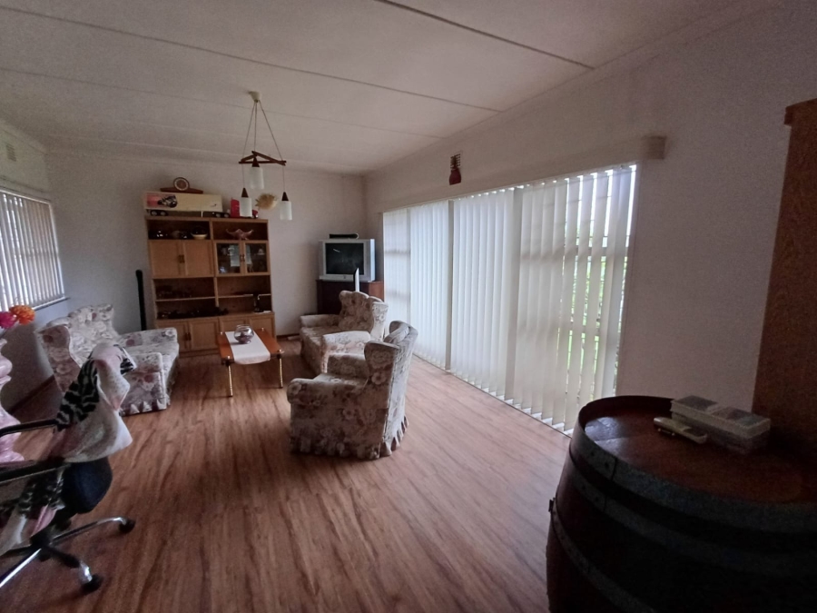 4 Bedroom Property for Sale in Vredenburg Western Cape